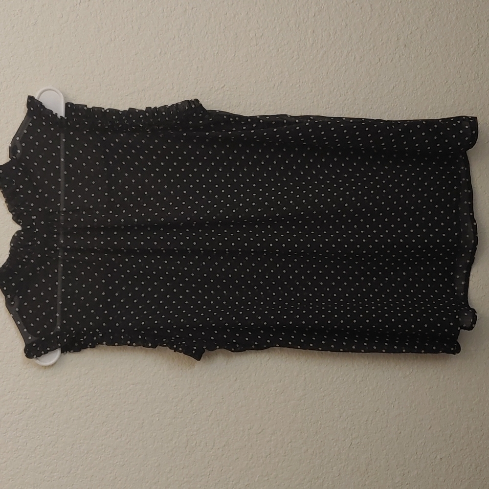 Who What Wear black/white polka dot sheer sleeveless blouse.
